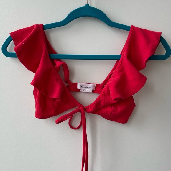 Lovers and Friends red ruffle wrap top - Picture 2 of 7